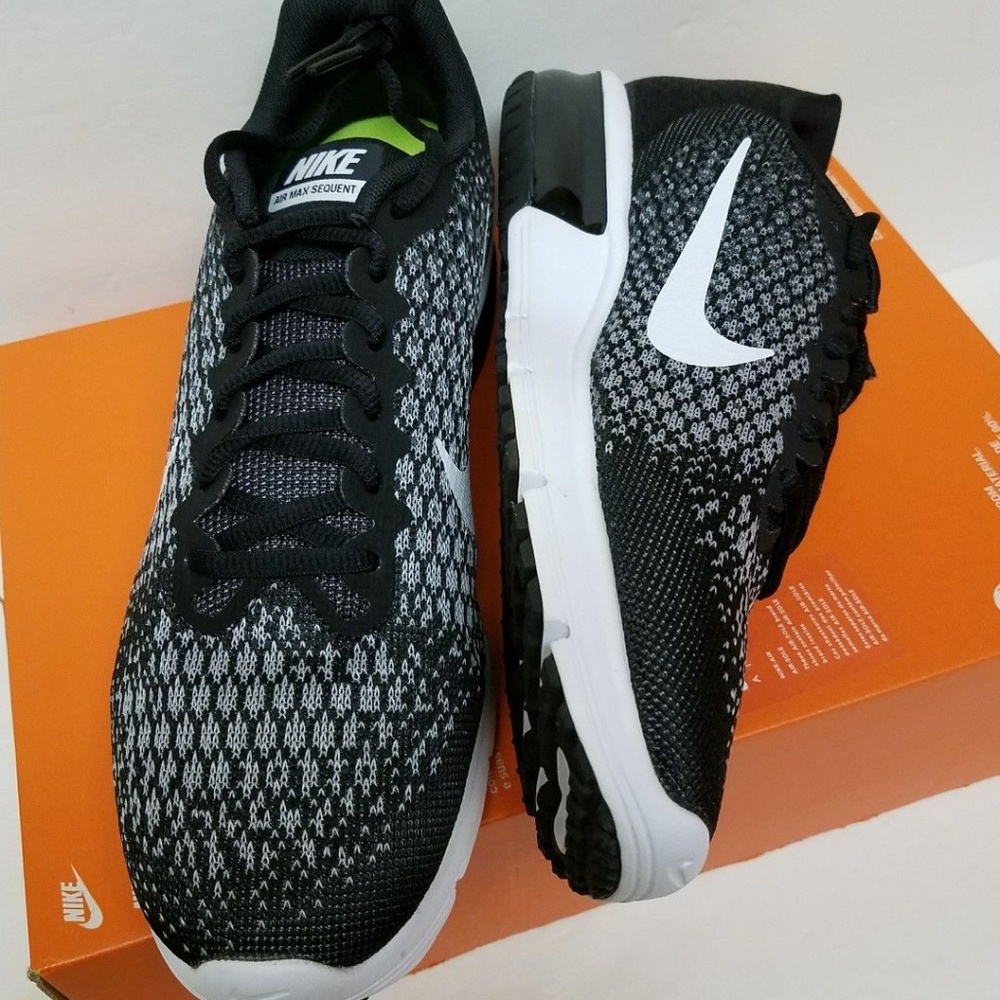 Nike- Air Max Sequent 2 Mens Knit Shoes- NIB - Picture 4 of 5